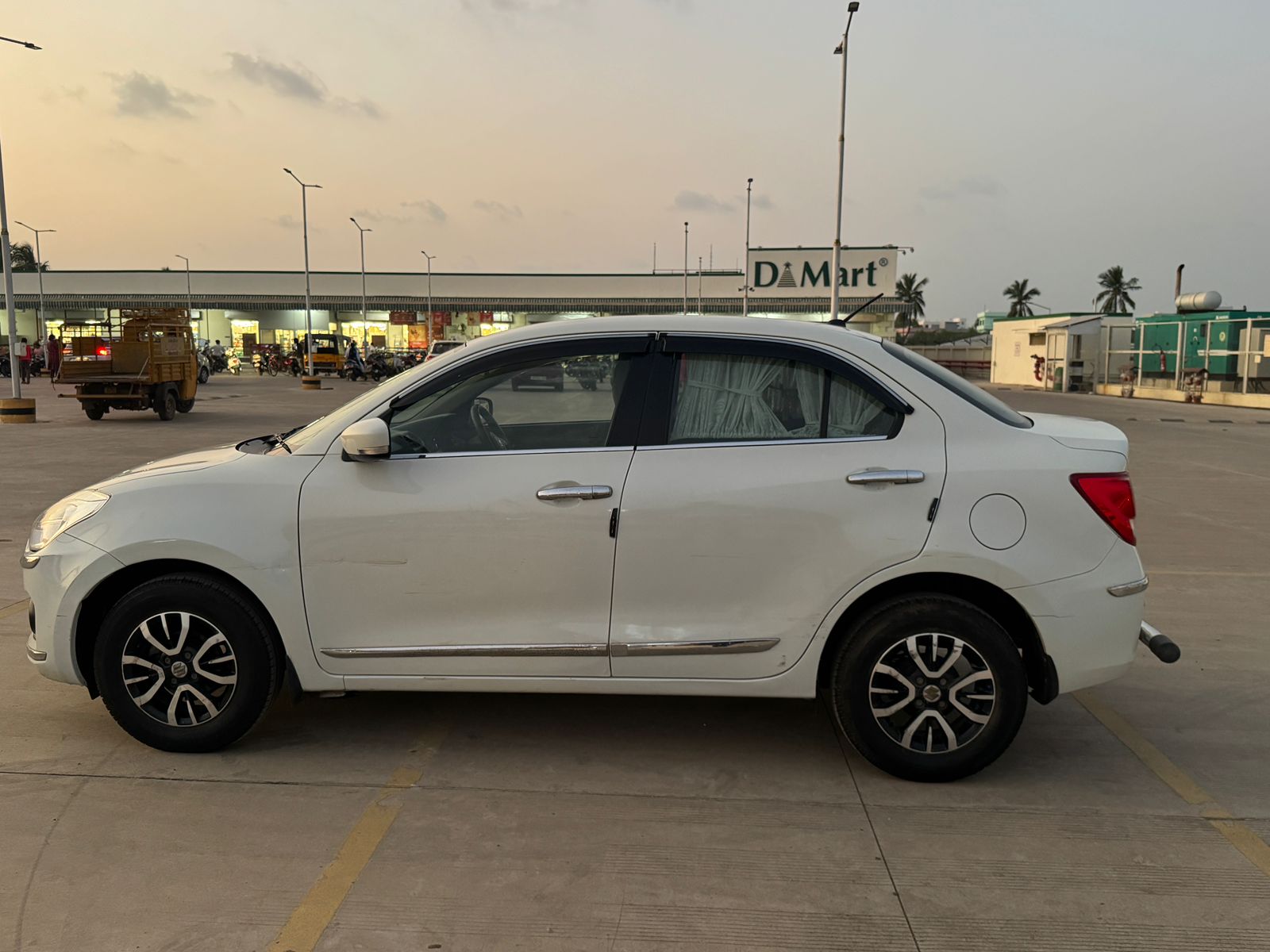 Additional Listing Image